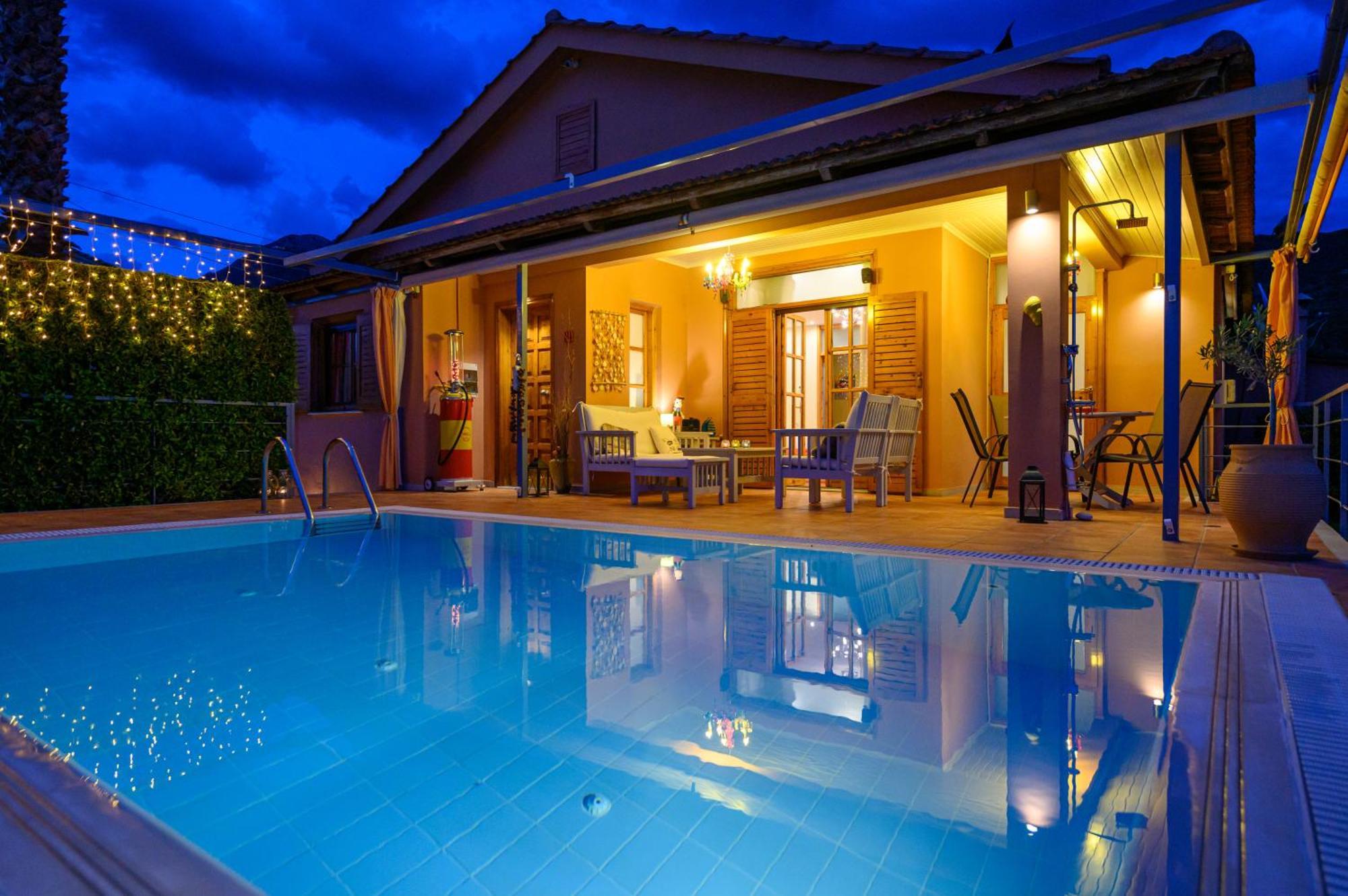 Cozy Small Smart Villa With Private Pool Mikri Mantineia كالاماتا المظهر الخارجي الصورة
